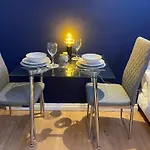 Loft Studio In Central City Location Near Station - Cambridge Homehost